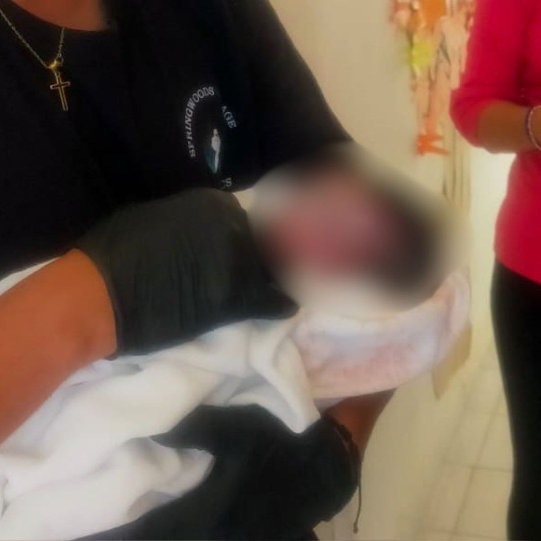 Abandonan a Bebé en una Bolsa Dentro de Basura en Castaños, Coahuila